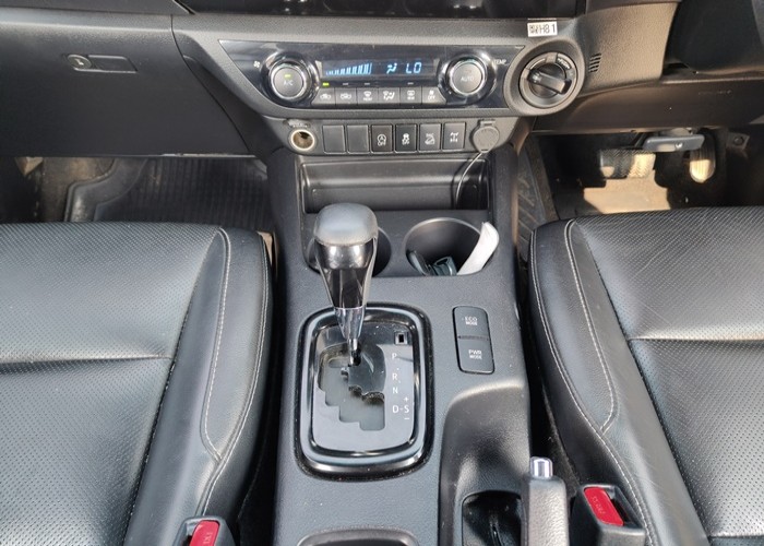 Used 5
                    TOYOTA
                     for Sale Image