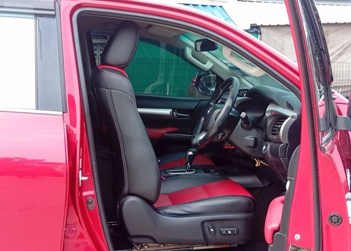 Used 10
                    TOYOTA
                     for Sale Image