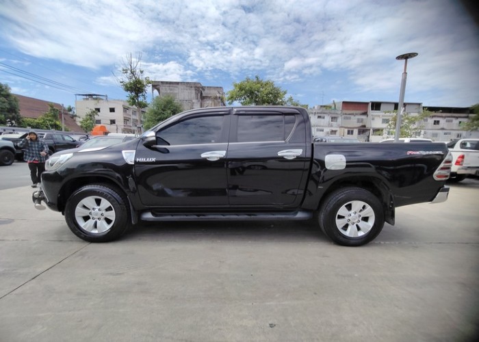Used 7
                    TOYOTA
                     for Sale Image