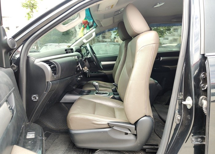 Used 7
                    TOYOTA
                     for Sale Image
