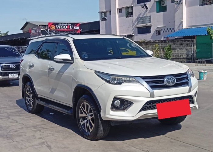 Used 12
                    TOYOTA
                     for Sale Image