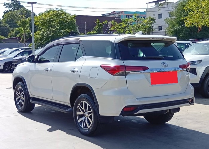 Used 12
                    TOYOTA
                     for Sale Image