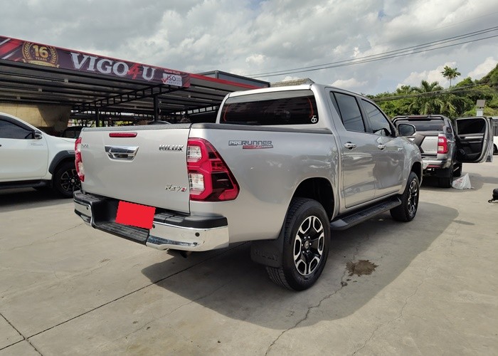 Used 8
                    TOYOTA
                     for Sale Image