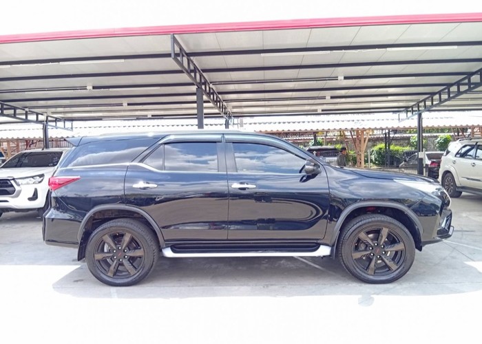 Used 3
                    TOYOTA
                     for Sale Image