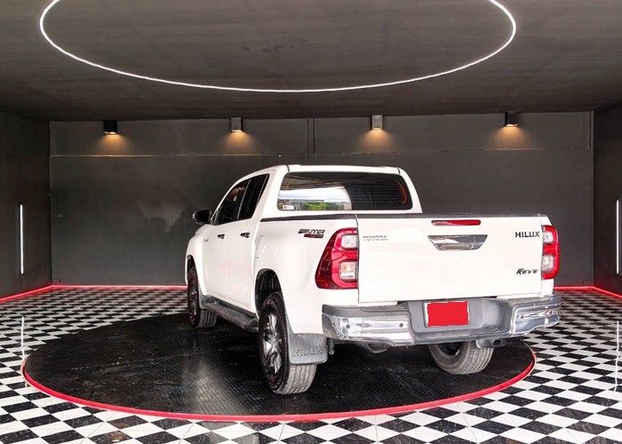 Used 5
                    TOYOTA
                     for Sale Image