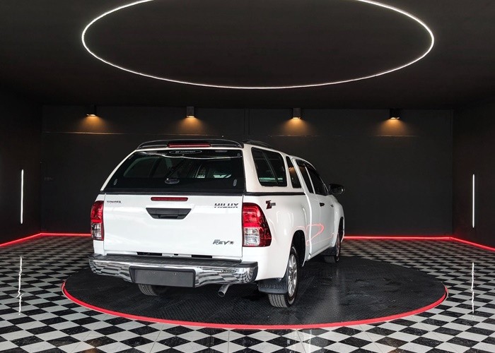 Used 5
                    TOYOTA
                     for Sale Image