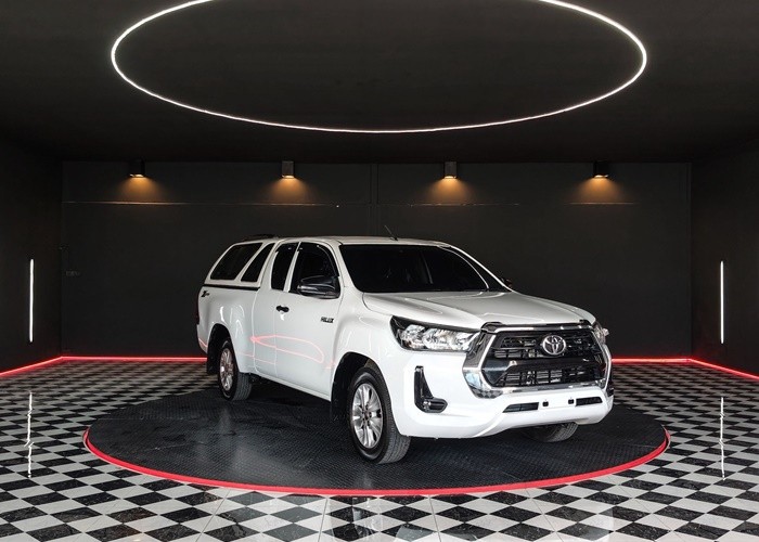 Used 5
                    TOYOTA
                     for Sale Image