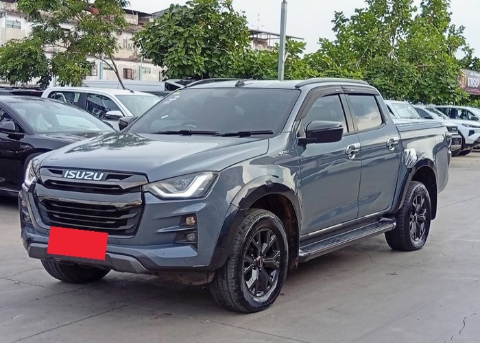 ISUZU
             
                 for Sale for Sale