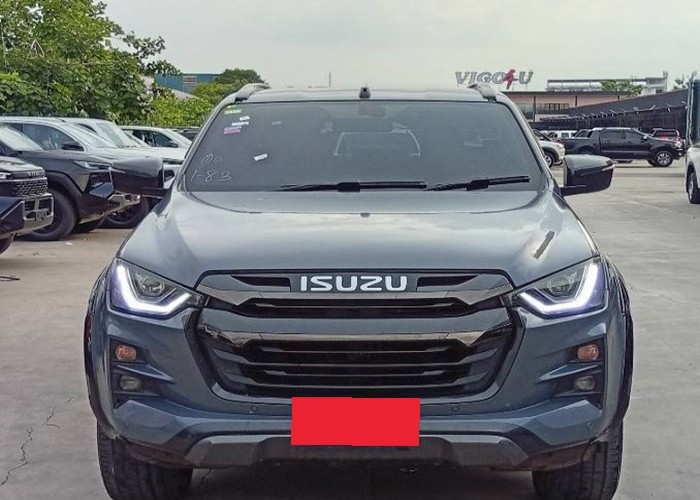 Used 1
                    ISUZU
                     for Sale Image