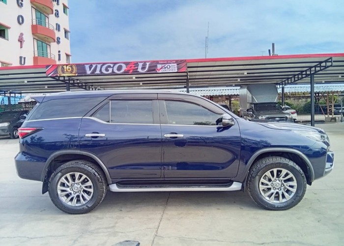 Used 10
                    TOYOTA
                     for Sale Image
