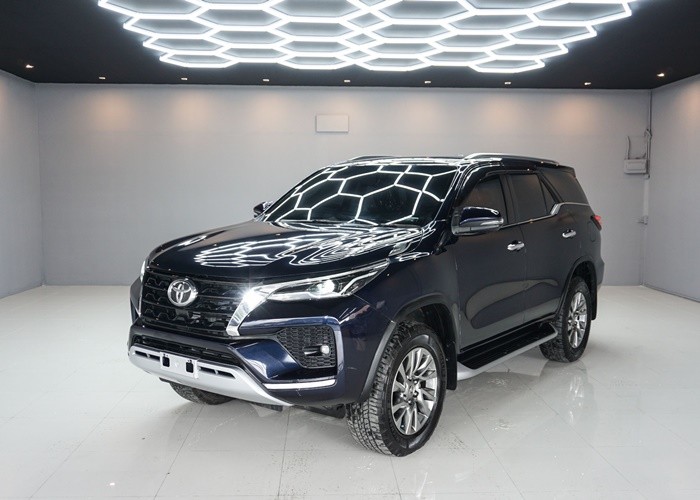 Used 10
                    TOYOTA
                     for Sale Image