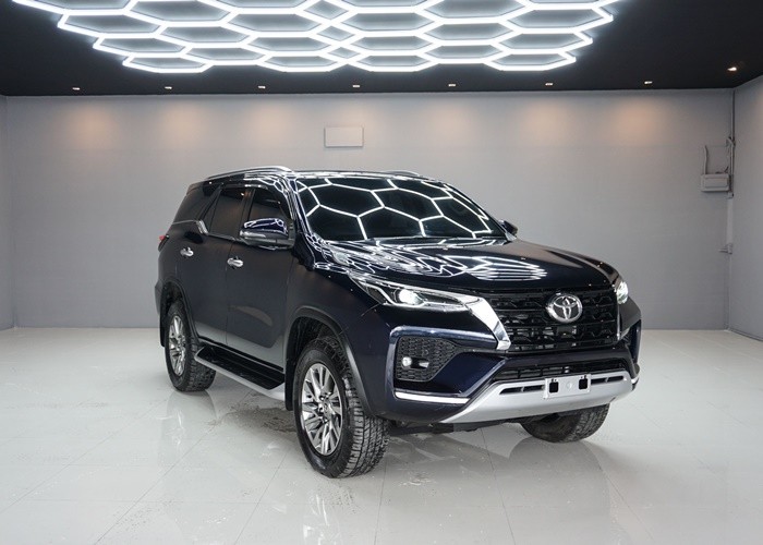 Used 10
                    TOYOTA
                     for Sale Image