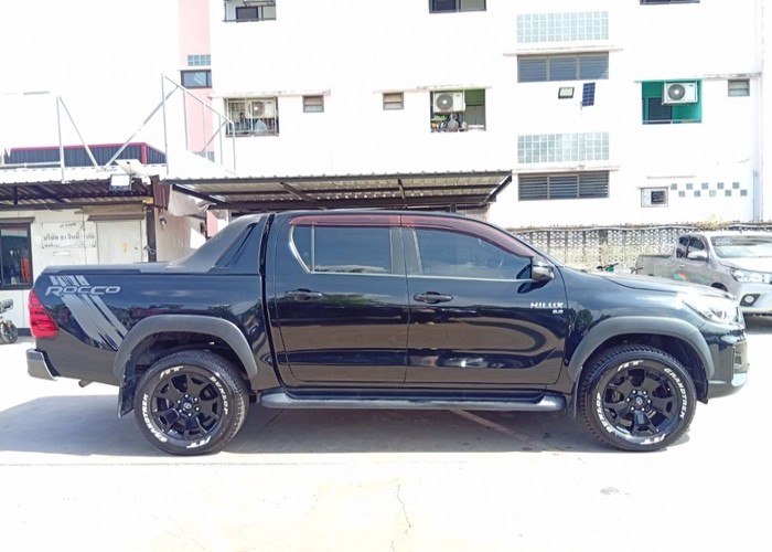 Used 5
                    TOYOTA
                     for Sale Image