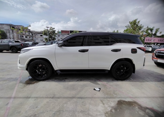 Used 1
                    TOYOTA
                     for Sale Image