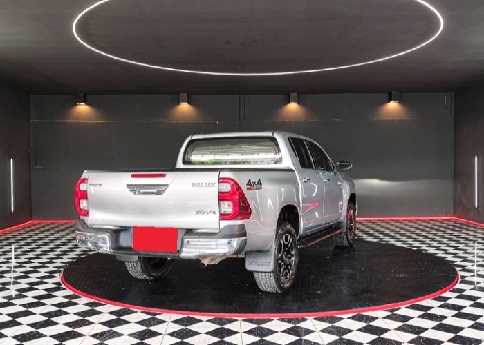Used 9
                    TOYOTA
                     for Sale Image