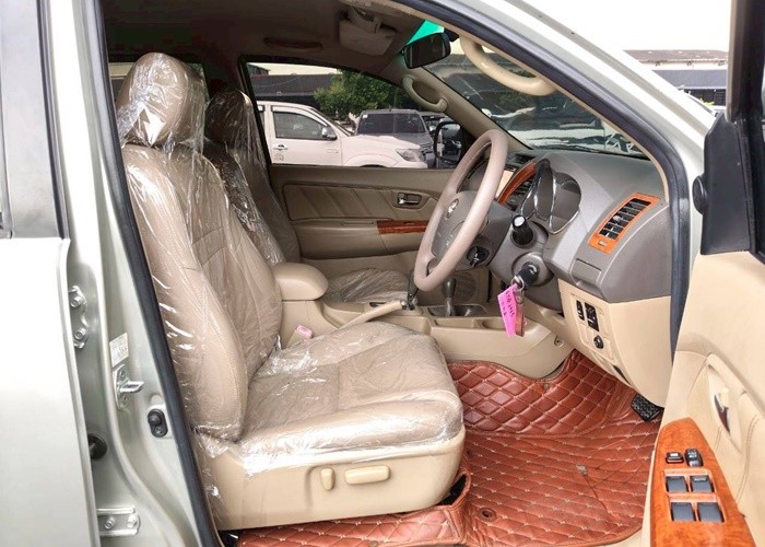 Used 7
                    TOYOTA
                     for Sale Image