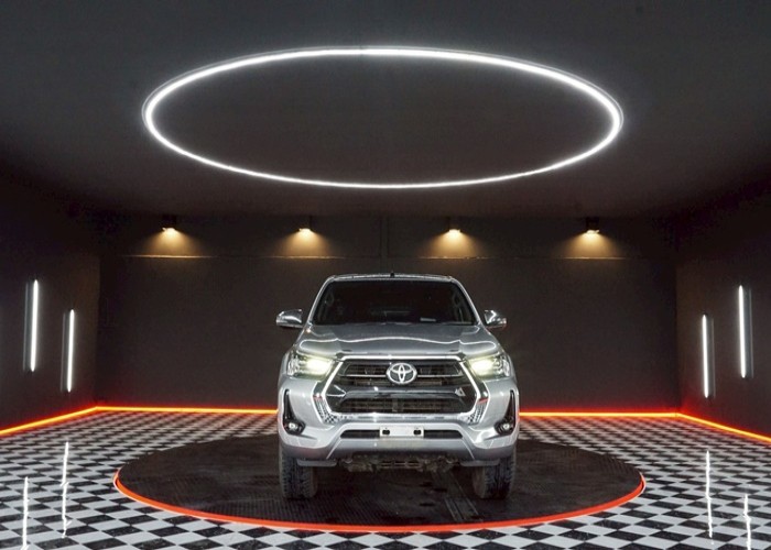 Used 5
                    TOYOTA
                     for Sale Image