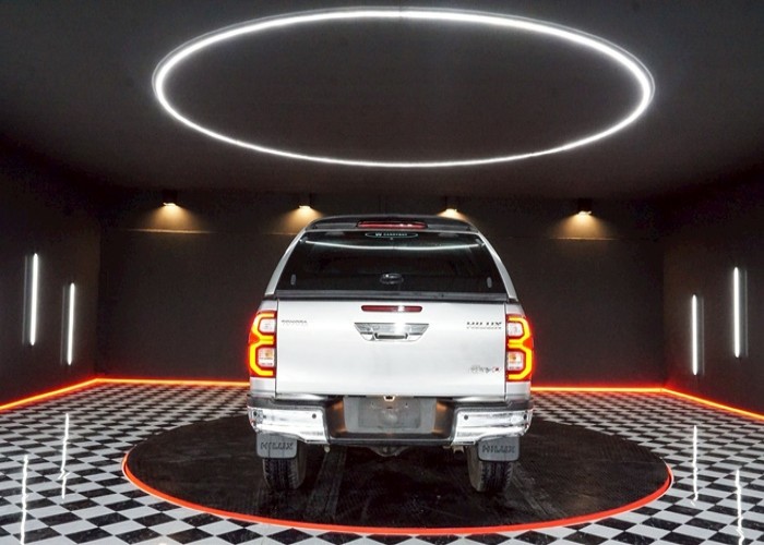 Used 5
                    TOYOTA
                     for Sale Image