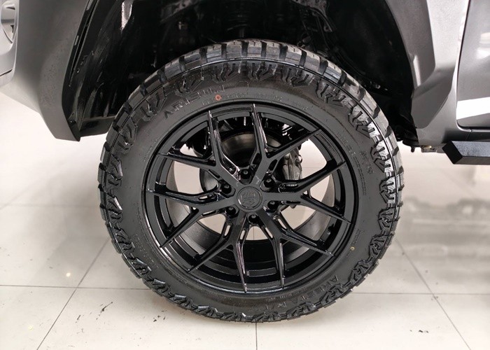 Used 8
                    TOYOTA
                     for Sale Image