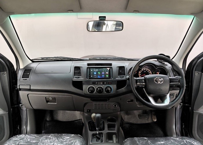 Used 8
                    TOYOTA
                     for Sale Image