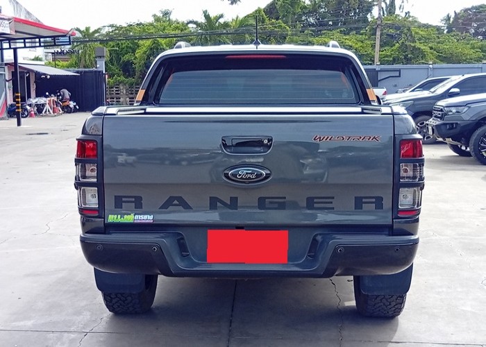 Used 8
                    FORD
                     for Sale Image