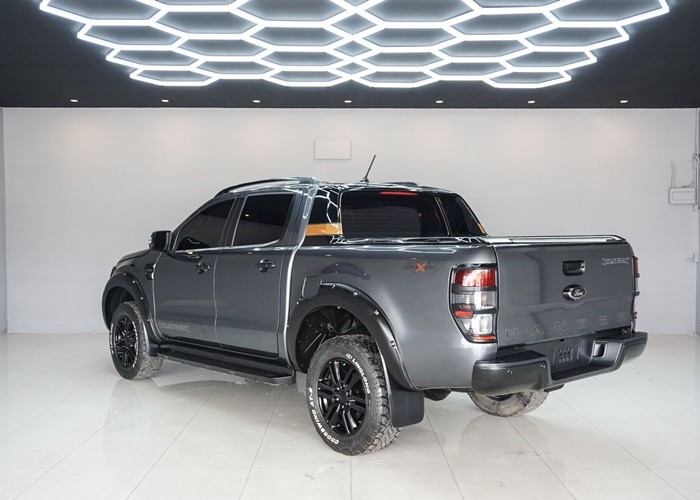 Used 8
                    FORD
                     for Sale Image