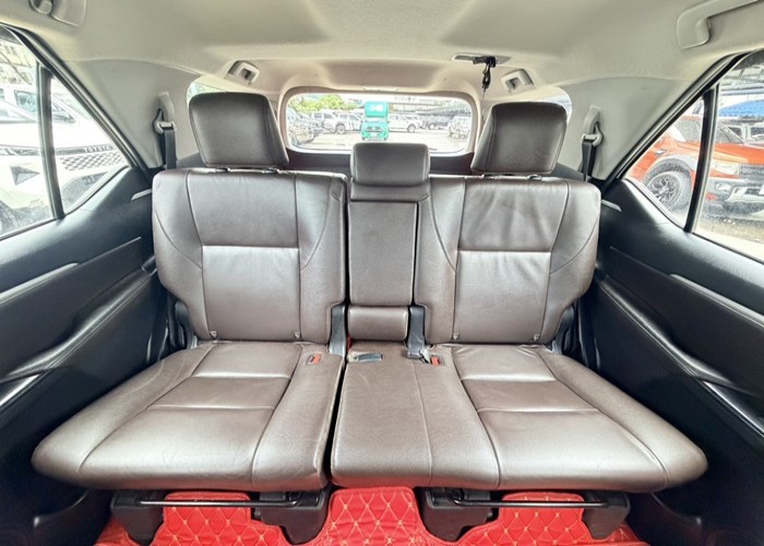 Used 6
                    TOYOTA
                     for Sale Image