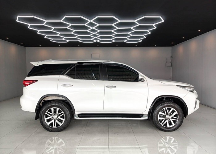 Used 6
                    TOYOTA
                     for Sale Image