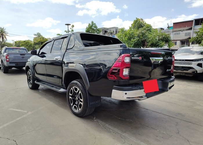 Used 8
                    TOYOTA
                     for Sale Image