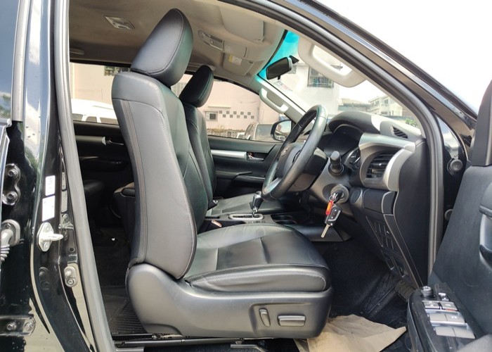 Used 8
                    TOYOTA
                     for Sale Image