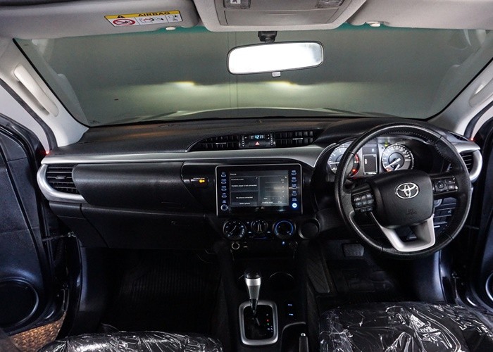 Used 8
                    TOYOTA
                     for Sale Image