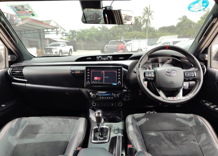 Used 11
                    TOYOTA
                     for Sale Image