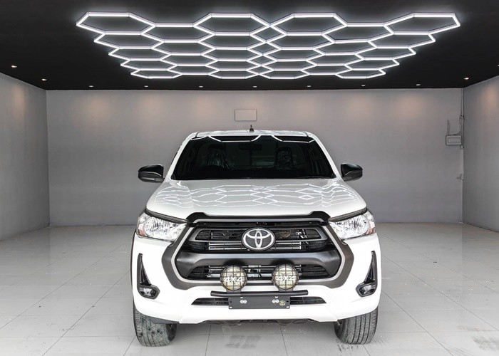 Used 5
                    TOYOTA
                     for Sale Image
