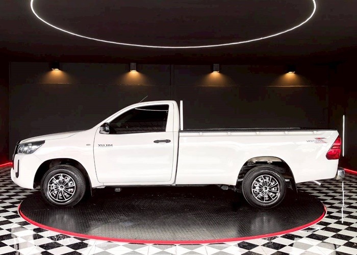 Used 5
                    TOYOTA
                     for Sale Image