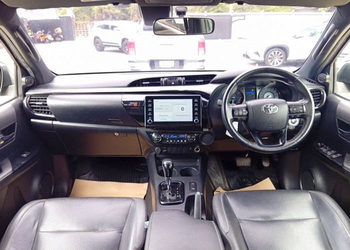Used 7
                    TOYOTA
                     for Sale Image
