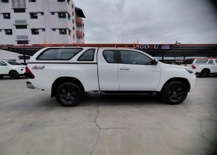 Used 11
                    TOYOTA
                     for Sale Image