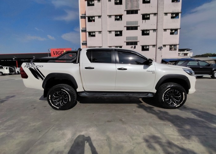 Used 4
                    TOYOTA
                     for Sale Image