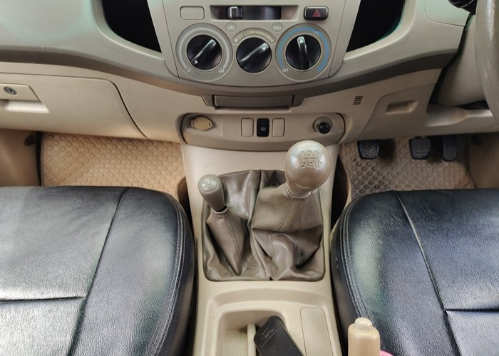 Used 10
                    TOYOTA
                     for Sale Image