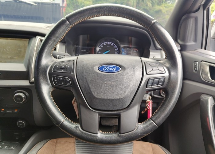 Used 12
                    FORD
                     for Sale Image