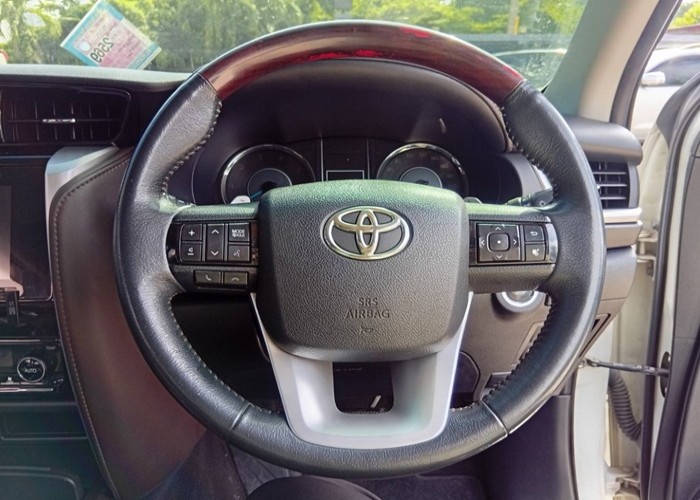 Used 4
                    TOYOTA
                     for Sale Image
