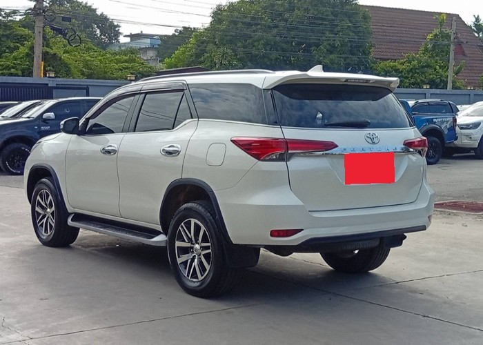 Used 4
                    TOYOTA
                     for Sale Image