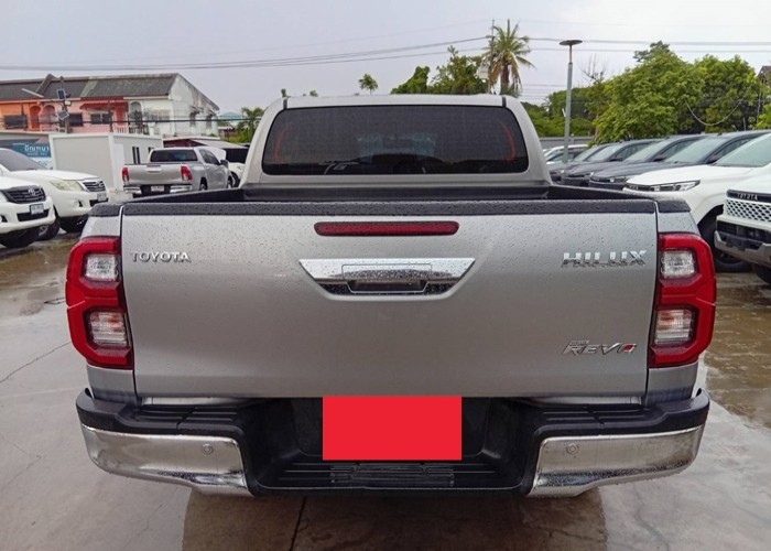 Used 12
                    TOYOTA
                     for Sale Image