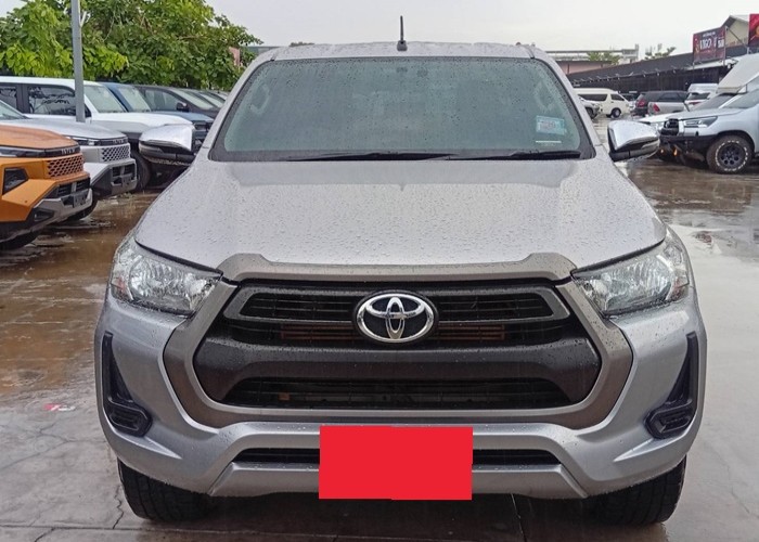 Used 12
                    TOYOTA
                     for Sale Image