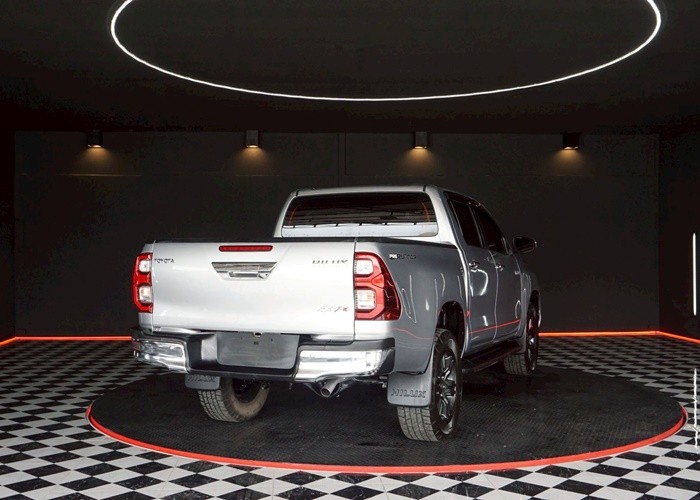 Used 12
                    TOYOTA
                     for Sale Image