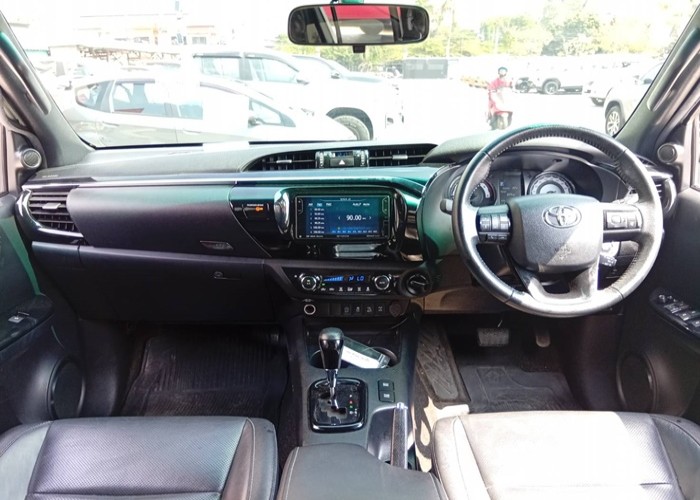 Used 6
                    TOYOTA
                     for Sale Image