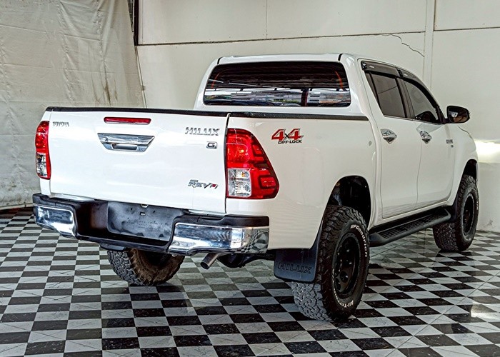 Used 9
                    TOYOTA
                     for Sale Image