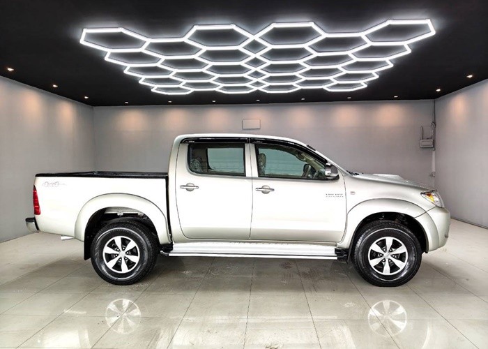 Used 7
                    TOYOTA
                     for Sale Image