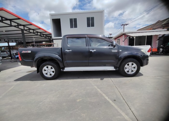 Used 8
                    TOYOTA
                     for Sale Image