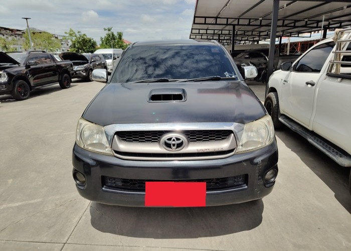 Used 8
                    TOYOTA
                     for Sale Image