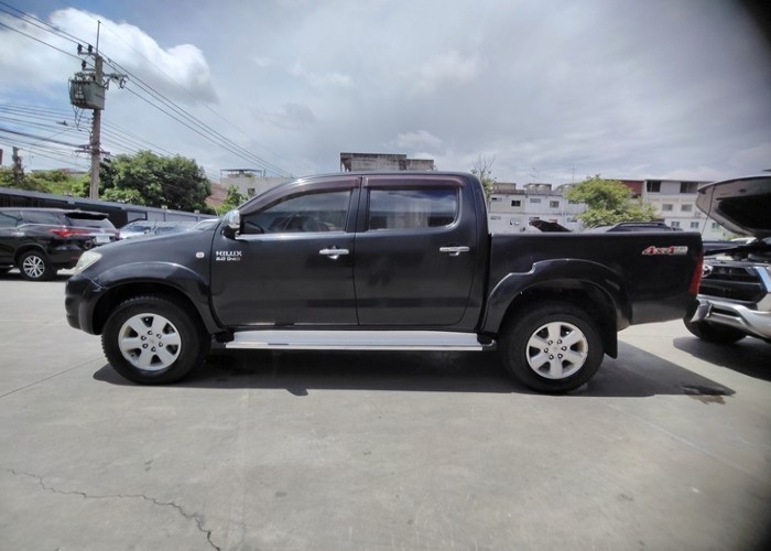 Used 8
                    TOYOTA
                     for Sale Image